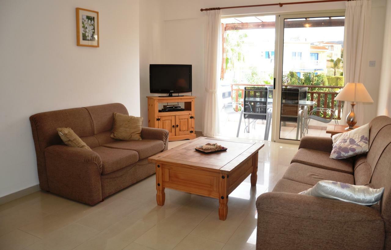 Top floor, 2 bedroom apartment Vanessa D204, FREE WIFI, village view Pégeia Rum bild